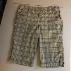 Gloria Vanderbilt cropped pants GUC 14 Green plaid